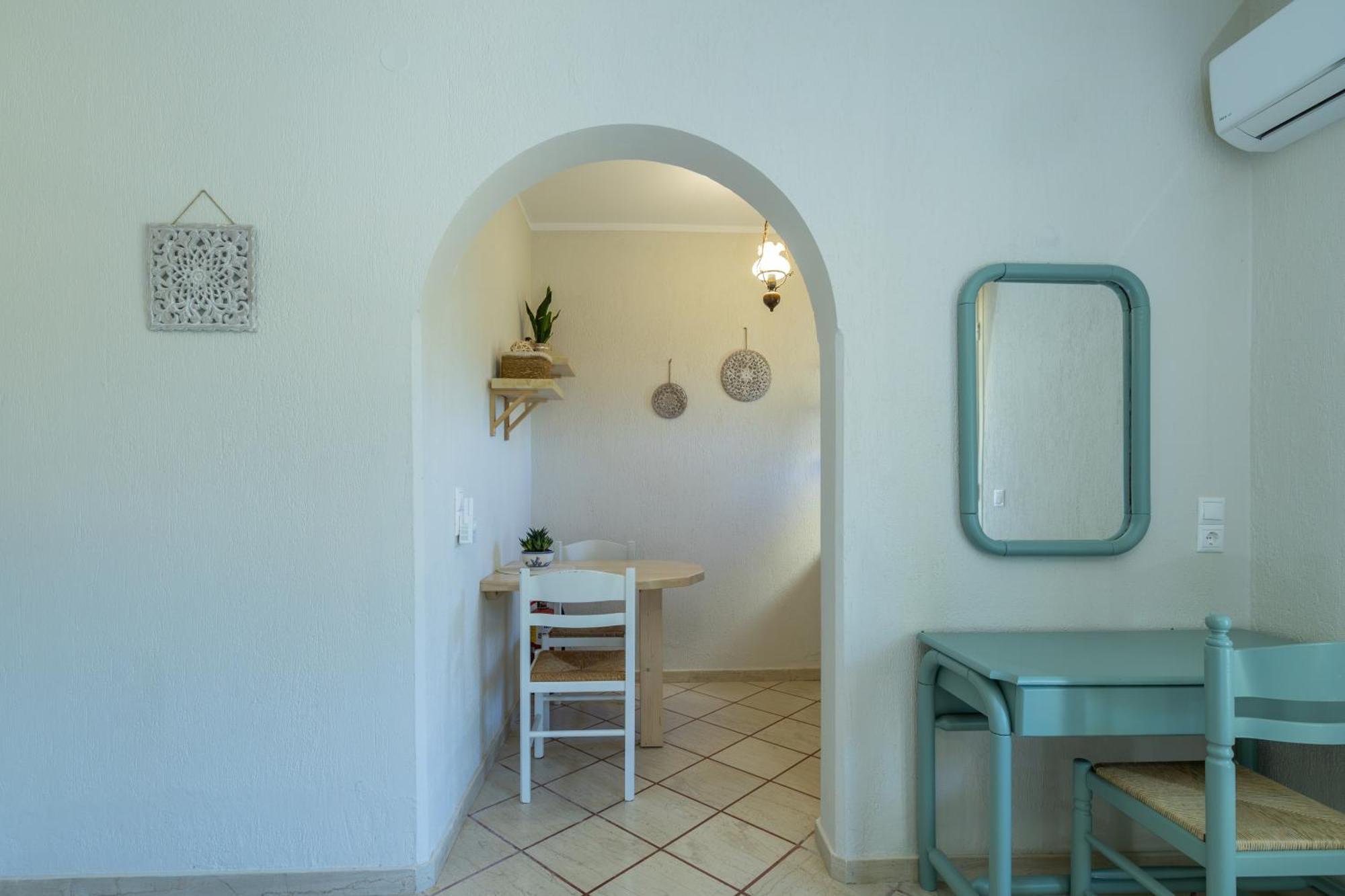 Minas Studios Lassi  Dış mekan fotoğraf