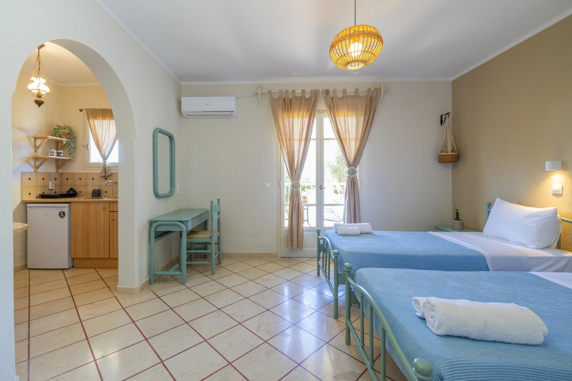 Minas Studios Lassi  Dış mekan fotoğraf